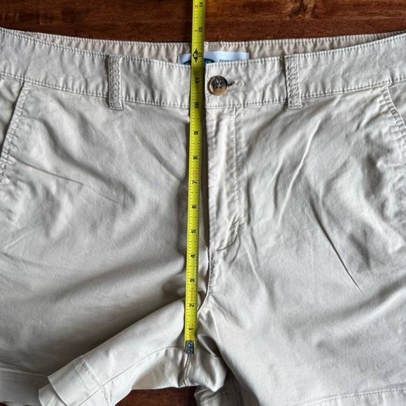 Women’s Khaki Old Navy Everyday Short High Rise Size 12 - Picture 6 of 7